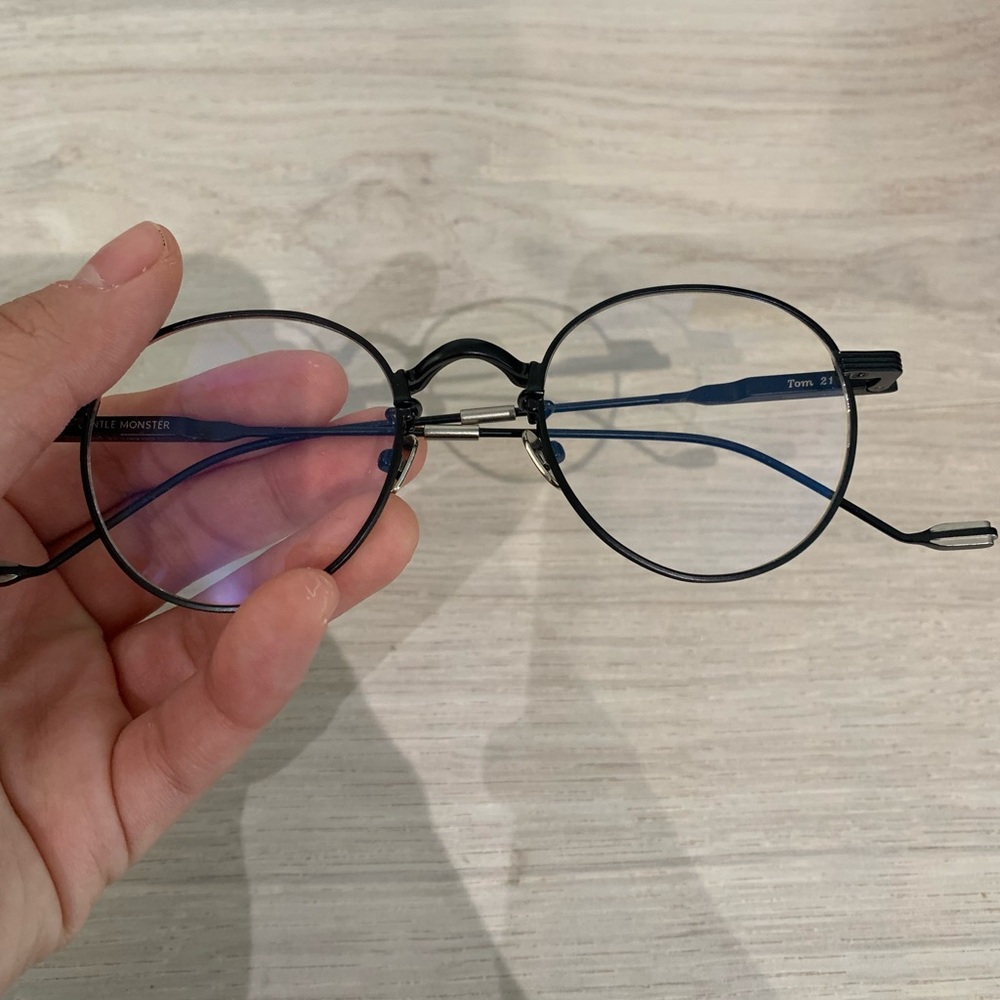 Gentle Monster TOM 21 Black Glasses - Picture 4 of 7